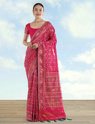 Pink banarasi silk blend jacuard work saree with unstitched blouse piece 1