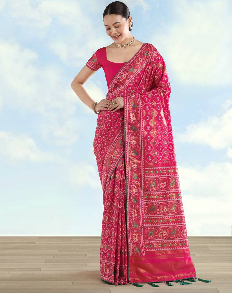 Pink banarasi silk blend jacuard work saree with unstitched blouse piece