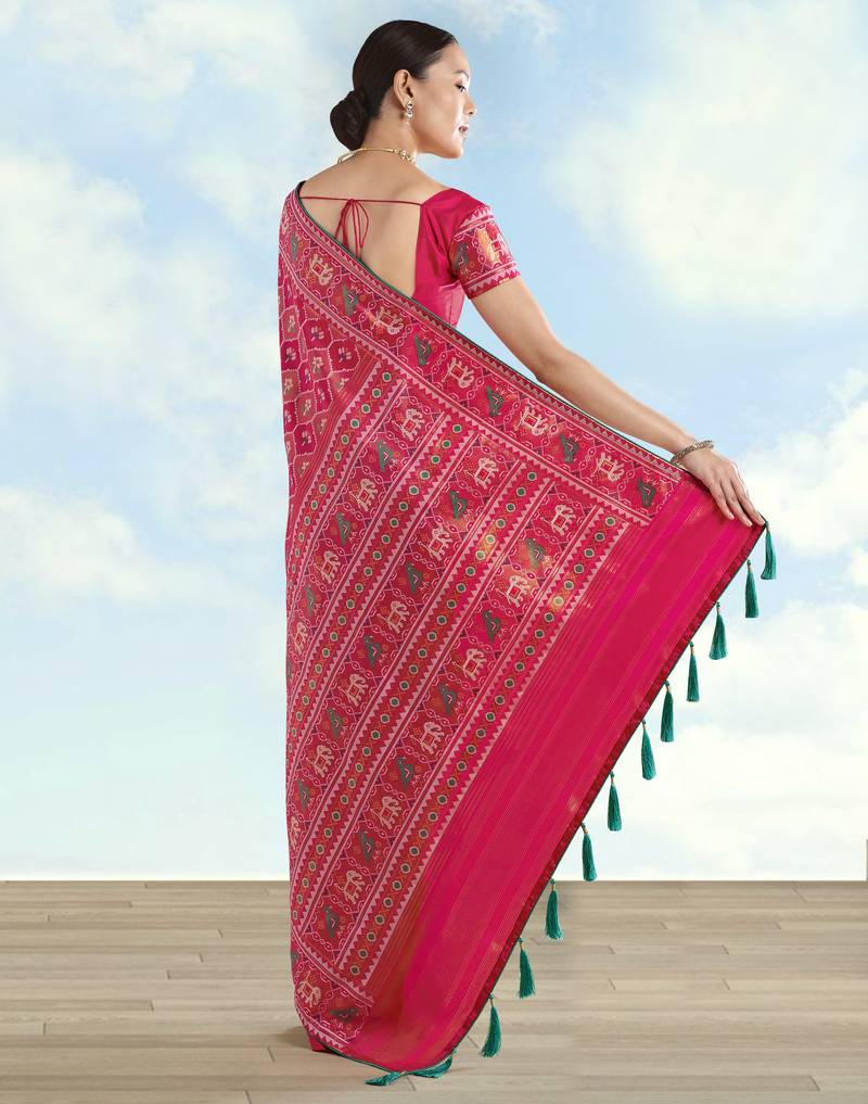 Pink banarasi silk blend jacuard work saree with unstitched blouse piece