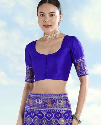 Royal blue banarasi silk blend jacuard work saree with unstitched blouse piece 5