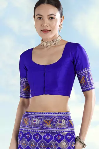 Royal blue banarasi silk blend jacuard work saree with unstitched blouse piece