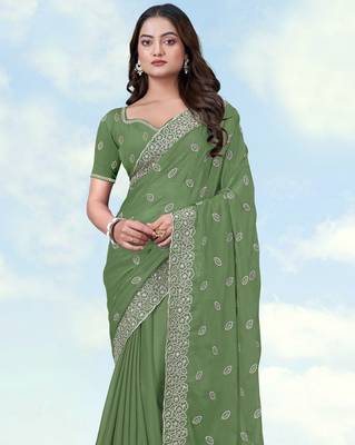Pista georgette embroidery work saree with unstitched blouse piece 4