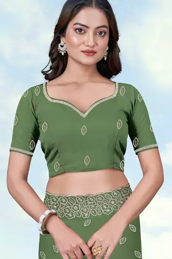 Pista georgette embroidery work saree with unstitched blouse piece