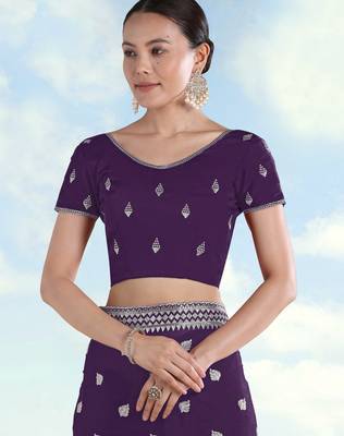 Purple georgette embroidery work saree with unstitched blouse piece 5