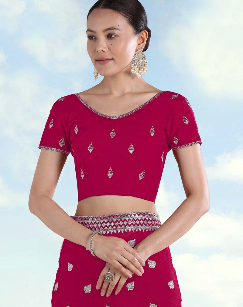 Pink georgette embroidery work saree with unstitched blouse piece