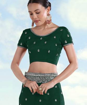 Green georgette embroidery work saree with unstitched blouse piece 5