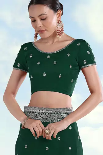 Green georgette embroidery work saree with unstitched blouse piece