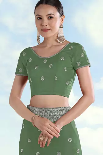 Pista georgette embroidery work saree with unstitched blouse piece