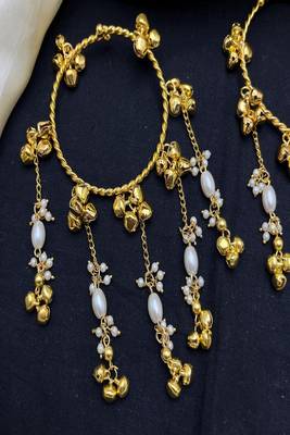 Gold Pearl Ghungroo Bracelet, Kundan Style Hand Chain, Traditional Bridal Bangle 2