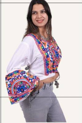 White embroidered rayon round-neck blouse 2