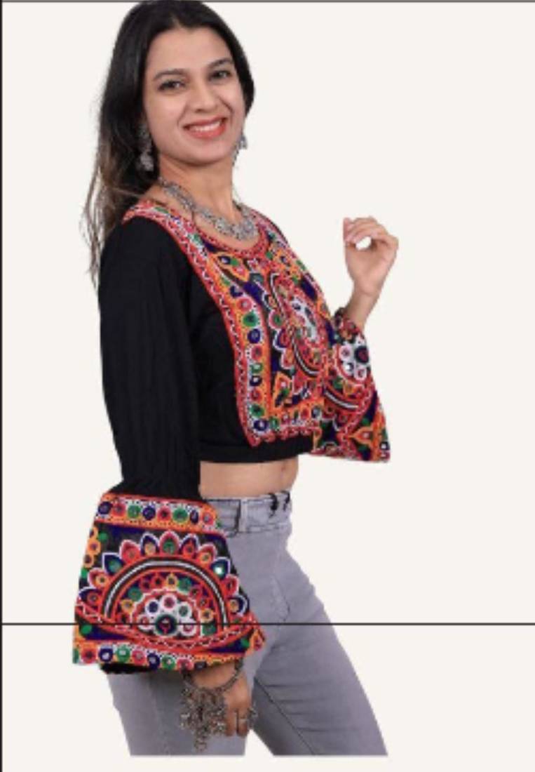Black embroidered rayon round-neck blouse
