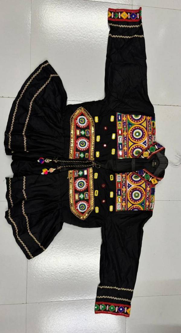 Black embroidered rayon round-neck jacket