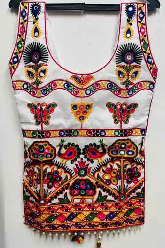 Multicolor embroidered cotton round-neck blouse