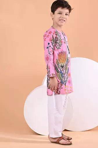Pink floral printed cotton kurta set
