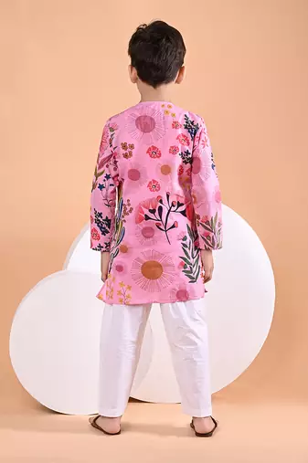 Pink floral printed cotton kurta set