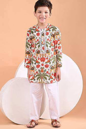 Off white printed cotton kurta set