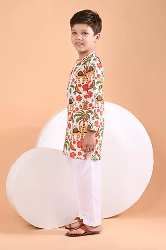 Off white printed cotton kurta set