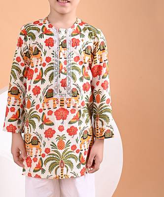 Off white printed cotton kurta set 5