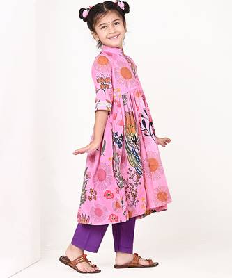 Pink floral printed cotton cape set 2