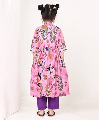 Pink floral printed cotton cape set 4