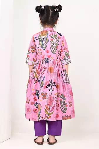 Pink floral printed cotton cape set