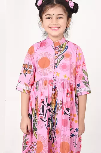 Pink floral printed cotton cape set