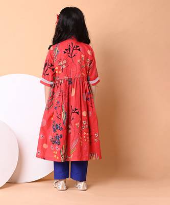 Red floral printed cotton cape set 4