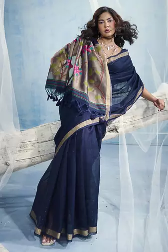 Navy blue munga silk blend handloom saree & contrast weaving border with tissue pallu