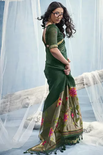 Rama green munga silk blend handloom saree & contrast weaving border with tissue pallu