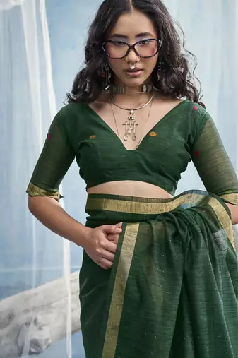 Rama green munga silk blend handloom saree & contrast weaving border with tissue pallu