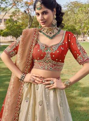 Semi-Stitched Lehenga & Unstitched Blouse With Dupatta 1