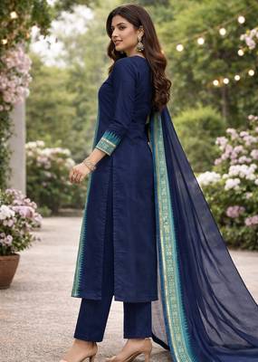 N.blue jaquard kanchi cotton round neck kurti dupatta set 3