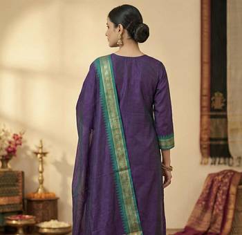 Wine jaquard kanchi cotton round neck kurti dupatta set 3