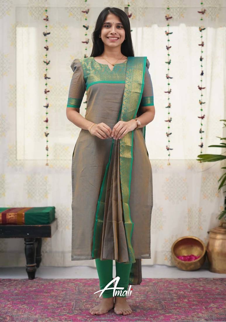 Grey jaquard kanchi cotton v neck kurti dupatta set