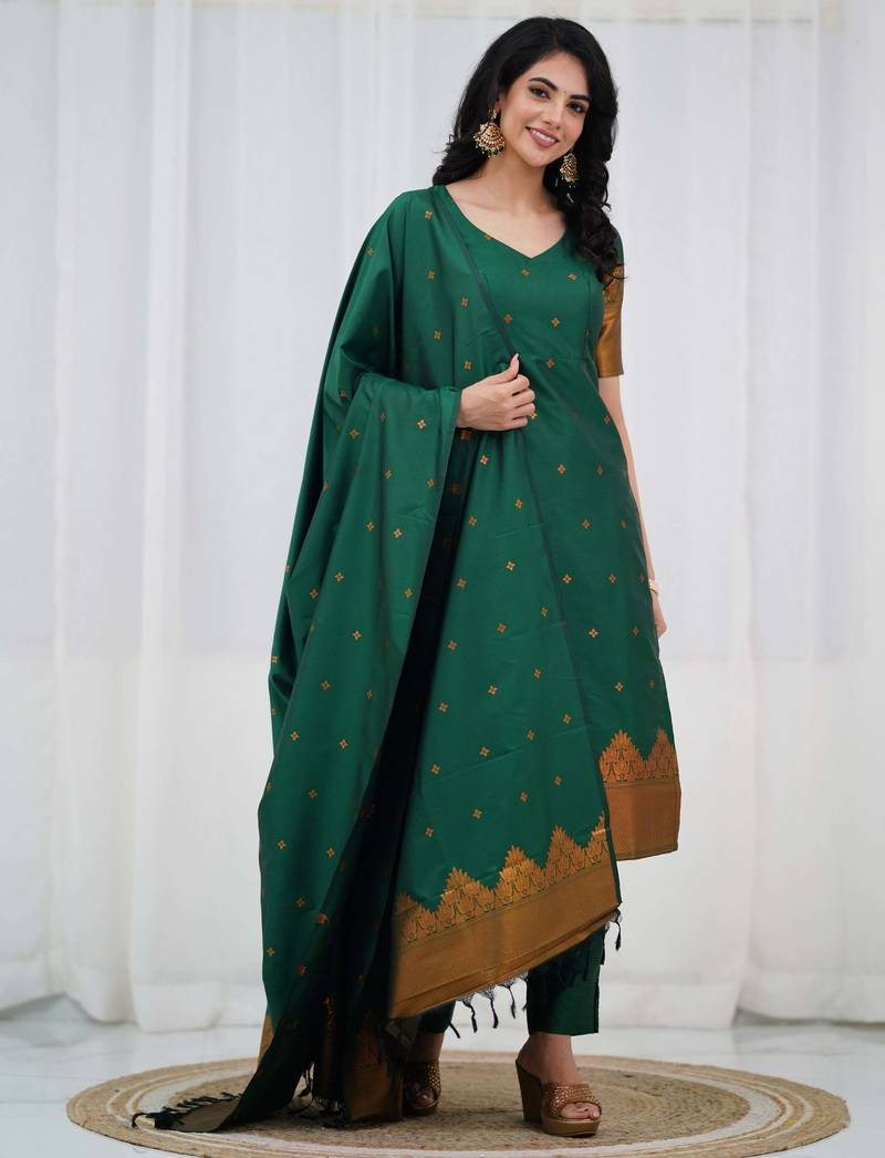 Green jaquard kanchi cotton v neck kurti dupatta and pant  set