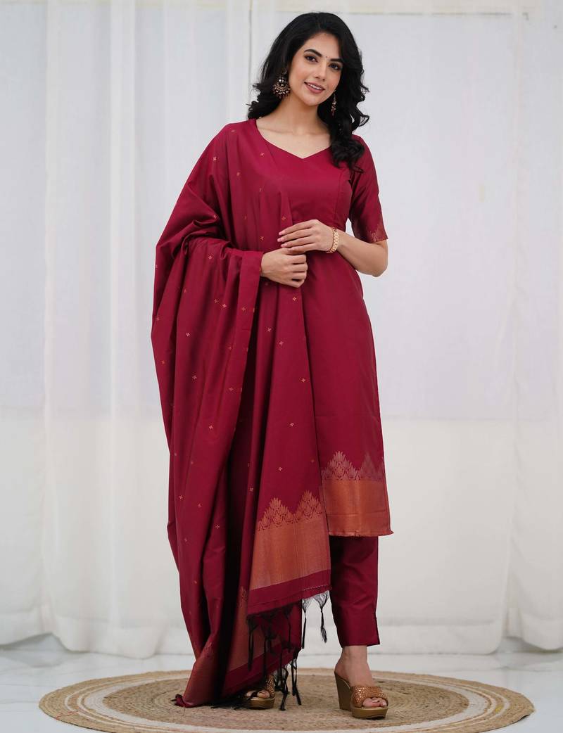 Maroon jaquard kanchi cotton v_neck kurti dupatta and pant  set