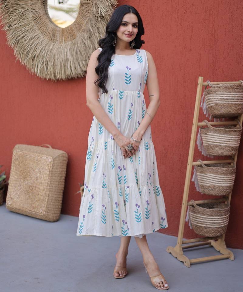 White cotton readymade kurti with floral printed work