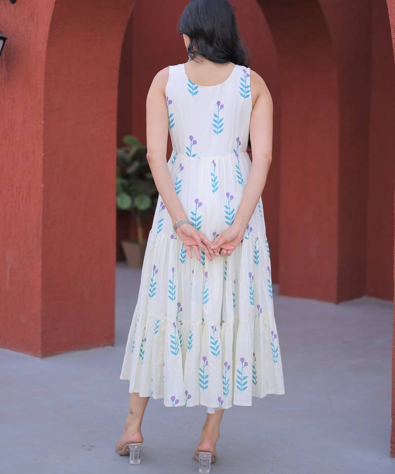 White cotton readymade kurti with floral printed work