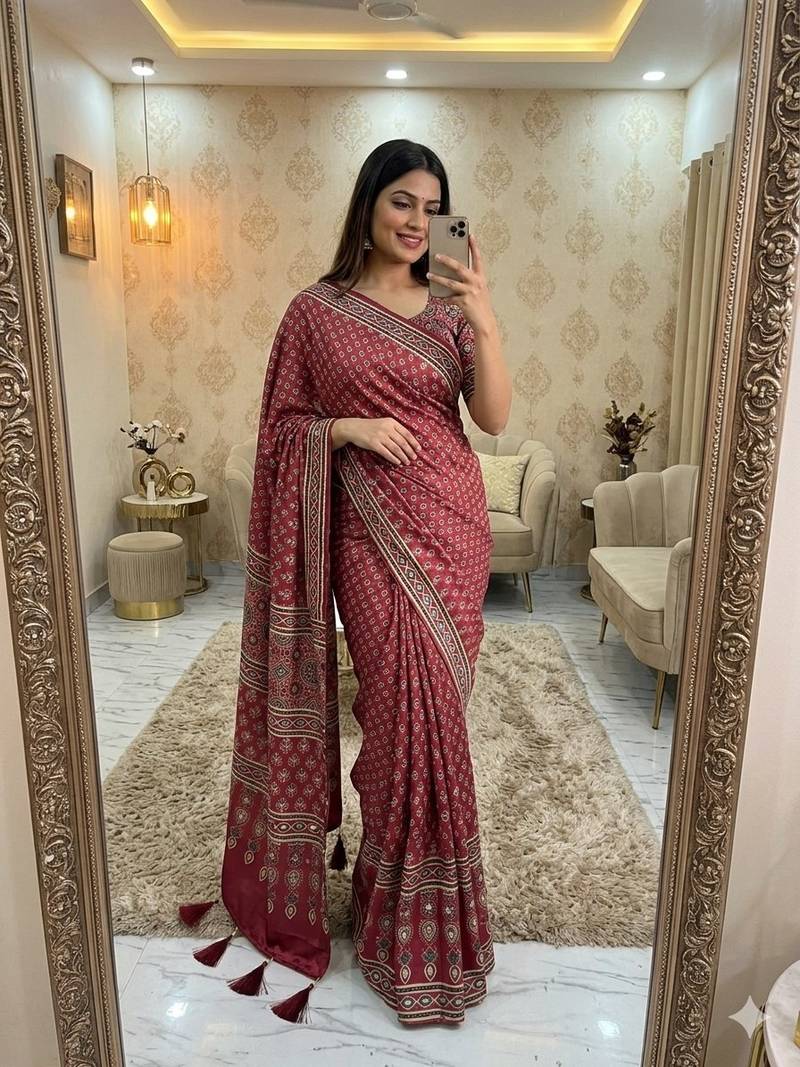 Red Color Print And Real Mirror Work Silk Blend Saree