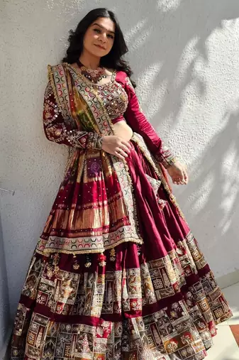 New Designer Print With Real Mirror Work Muslin Cotton Lehenga Choli With Dupatta Set For Women's
