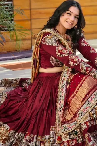 New Designer Print With Real Mirror Work Muslin Cotton Lehenga Choli With Dupatta Set For Women's