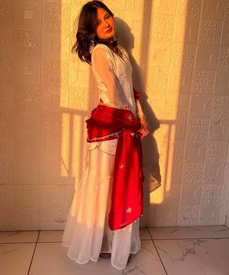 red color embroidery sequence work   silk blend   kurta set 3