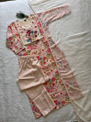 Women pink floral straight kurta with trousers & dupatta 4