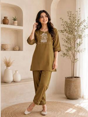 New latest trendy classic gold embroidered kurti with matching trouser set 3