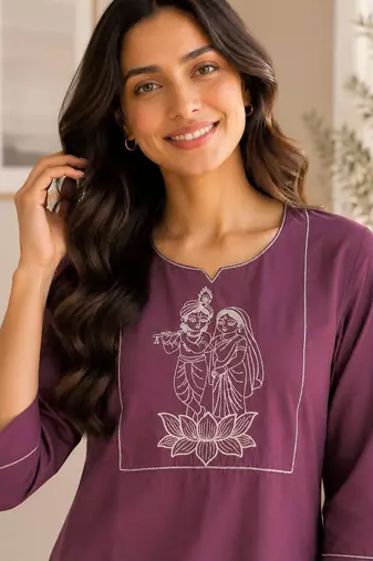 New latest trendy classic oniun embroidered kurti with matching trouser set