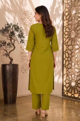 New women's latest green cotton blend floral embroidered kurta with trouser set