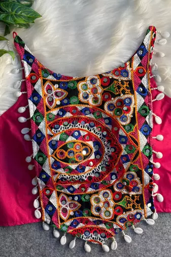 Rani pink navratri mirror work cotton gamthi embroidery blouse