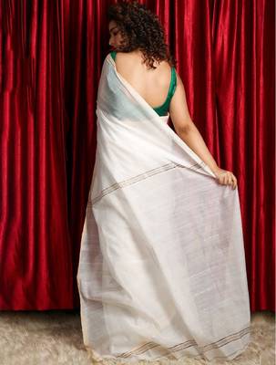 White & cream-coloured embellished sequinned handloom saree 3