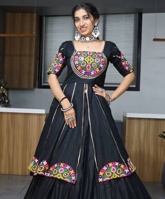 black cotton embroidered ghagra choli 2