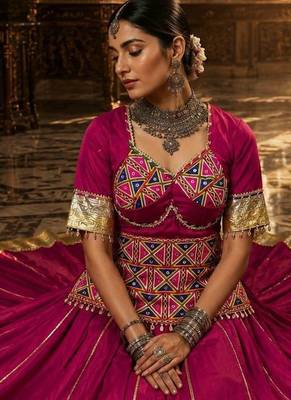 rani pink cotton embroidered ghagra choli 4
